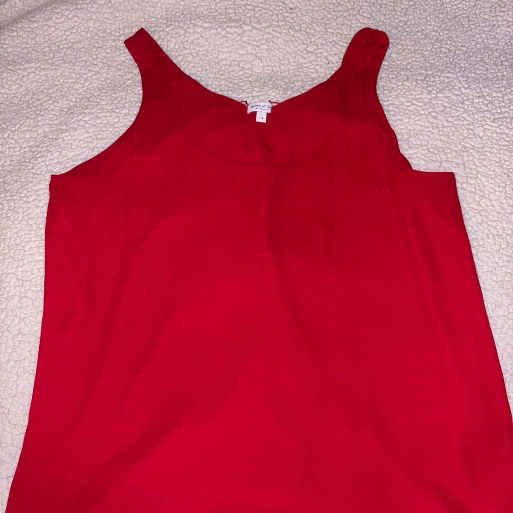 5 assorted Essentials Tops (Reitman’s) - Picture 4 of 11
